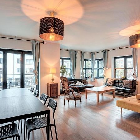 Theater Lodge Apartment In Heart Of Anversa Esterno foto