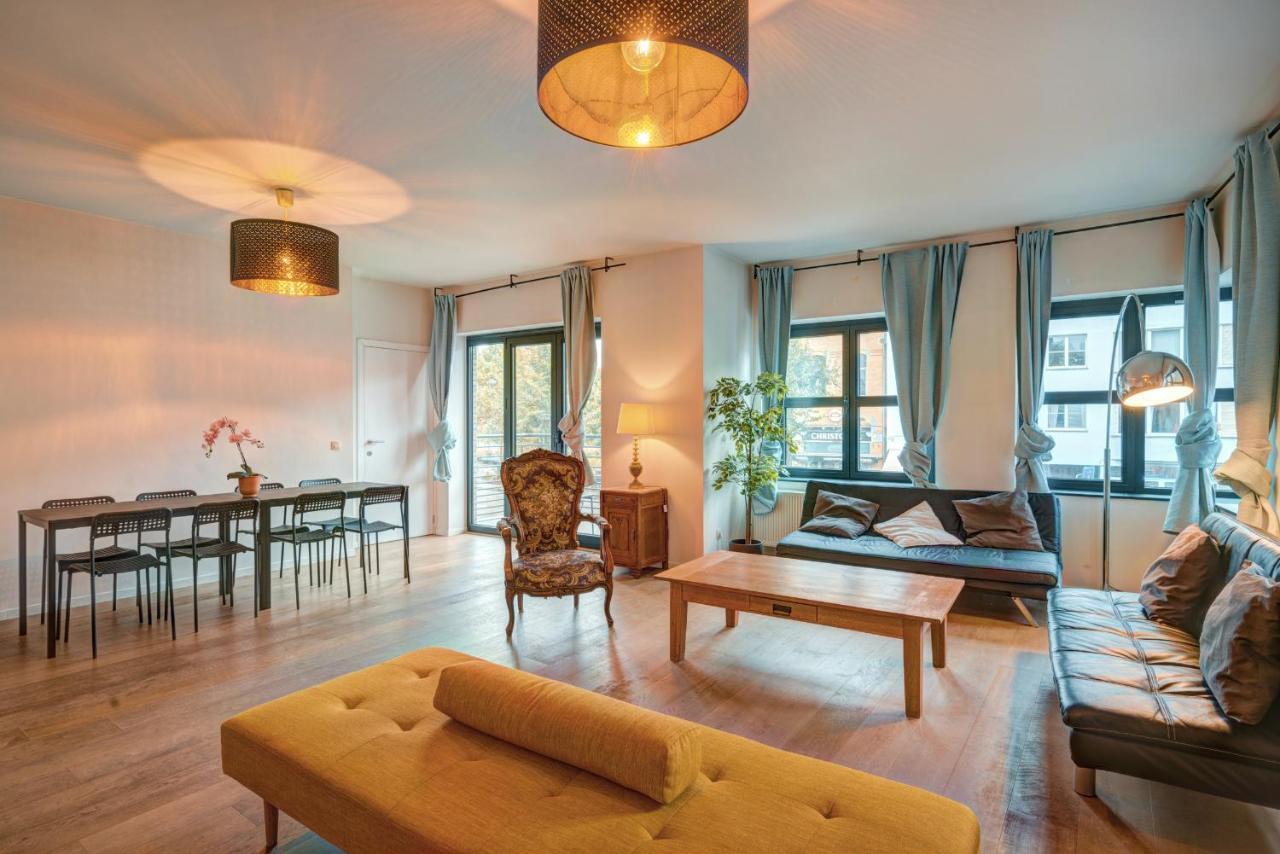 Theater Lodge Apartment In Heart Of Anversa Esterno foto